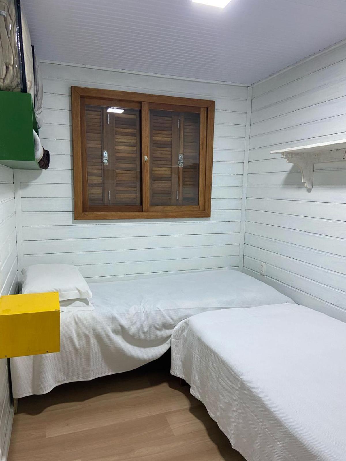 Chale Do Cedro Rs 木屋 *